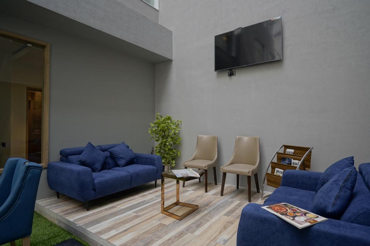 ראג'קוט The Galleria Hotel מראה חיצוני תמונה